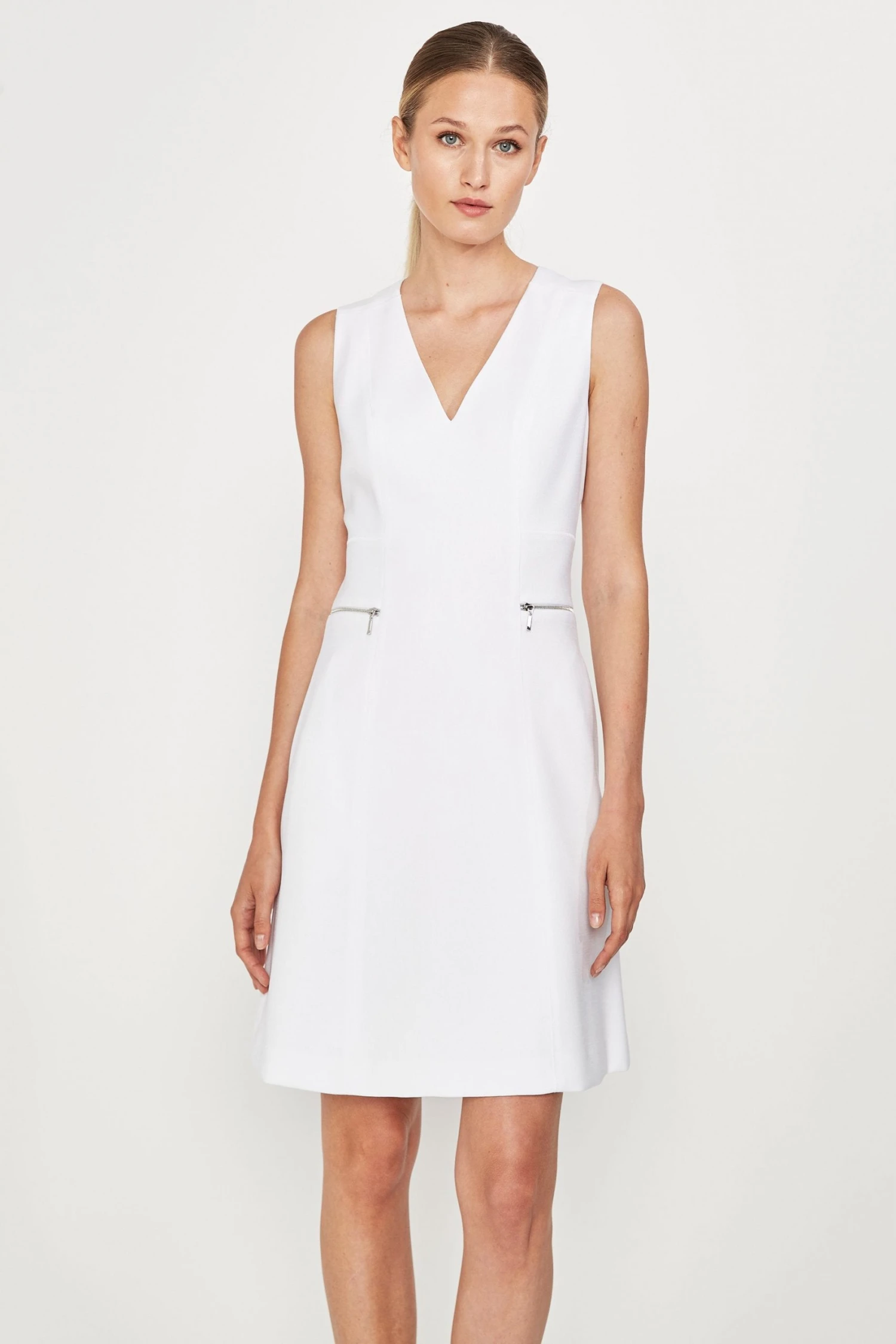 Elie Tahari Paisley Dress Dresses & Jumpsuits 9 Elie Tahari Paisley Dress Dresses & Jumpsuits