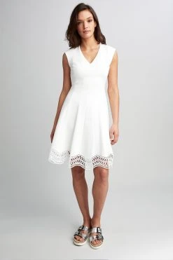 Elie Tahari Dresses & Jumpsuits Heidi Dress