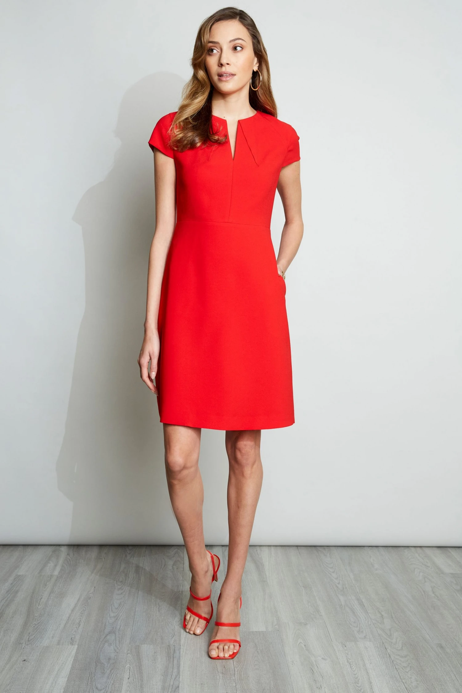 Elie Tahari Short Sleeve Dart Dress Dresses & Jumpsuits 5 Elie Tahari Short Sleeve Dart Dress Dresses & Jumpsuits