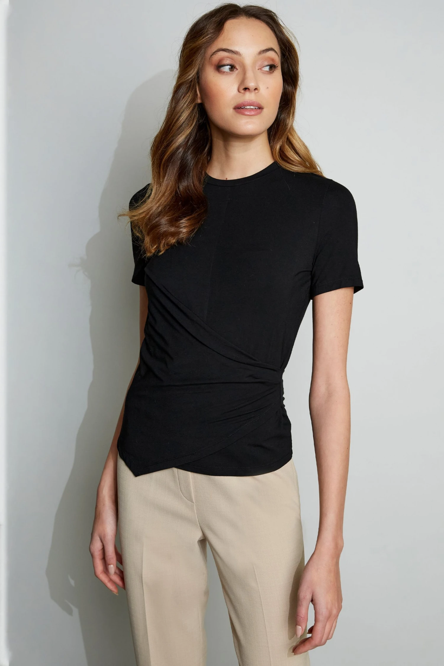 Elie Tahari Asymmetric Hem Tee 5 Elie Tahari Asymmetric Hem Tee