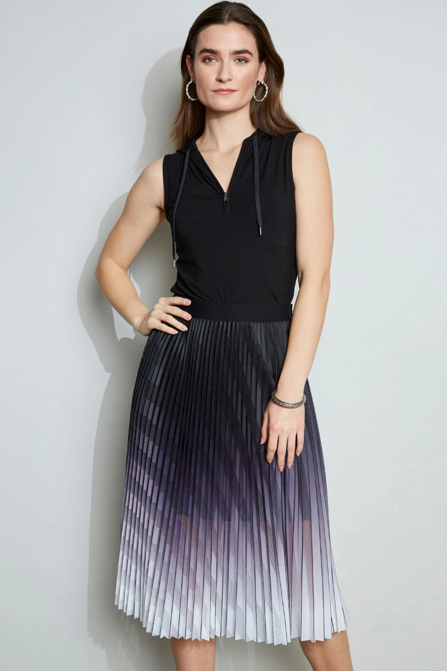 Elie Tahari Sleeveless Hoodie Knits 5 Elie Tahari Sleeveless Hoodie Knits