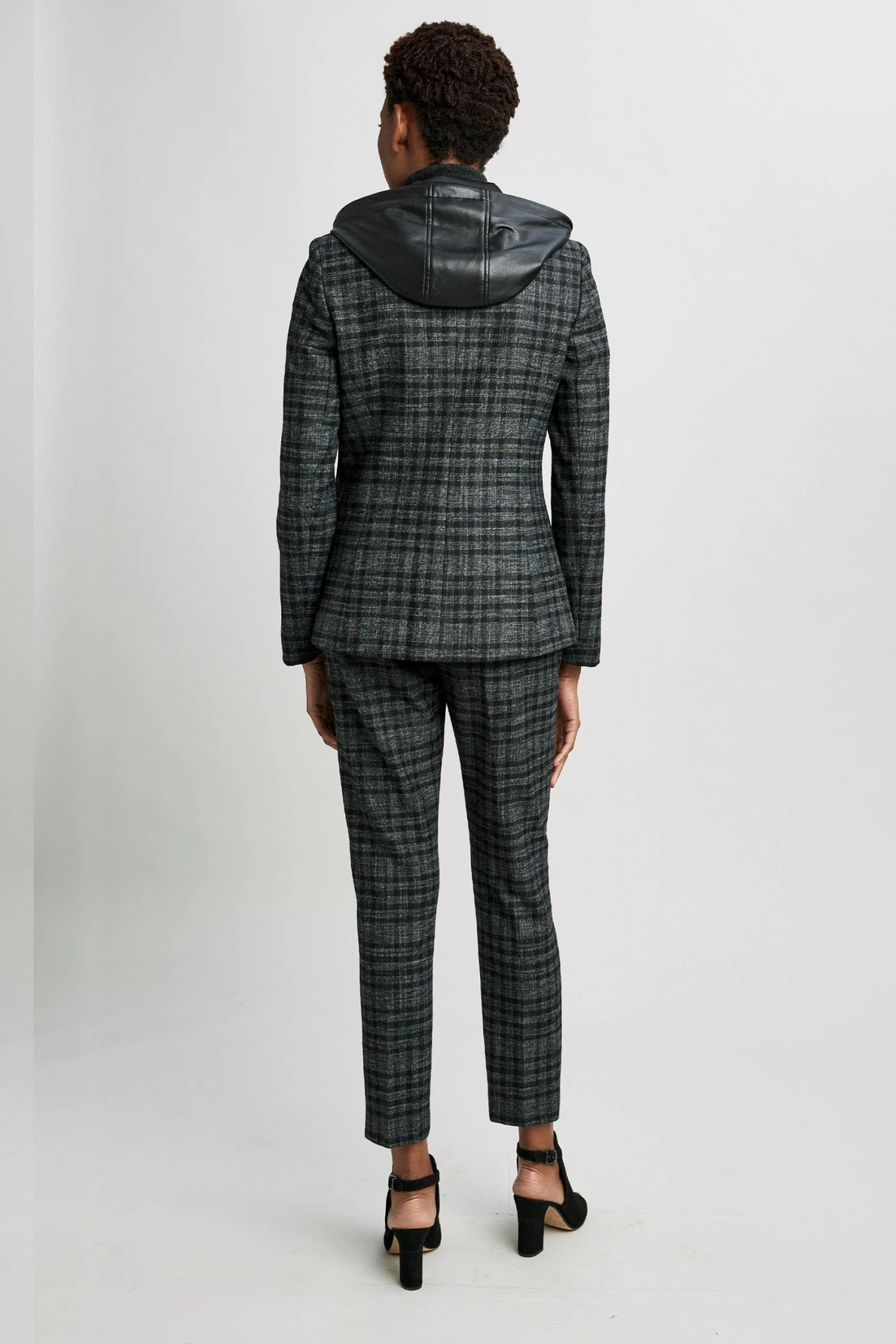 Elie Tahari Hooded Plaid Blazer Jackets & Blazers 9 Elie Tahari Hooded Plaid Blazer Jackets & Blazers