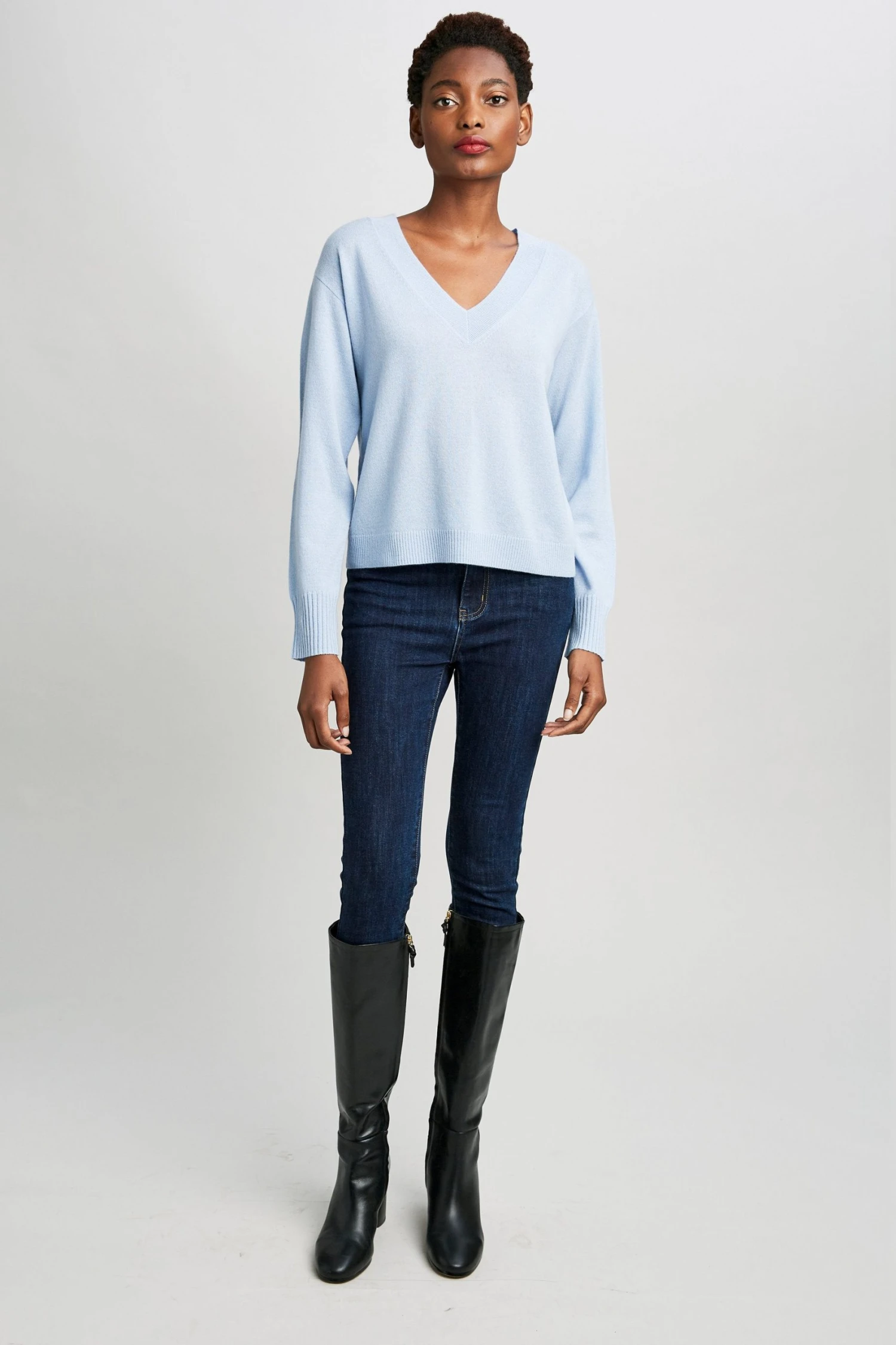Elie Tahari Sweaters V-Neck Cashmere Sweater 4 Elie Tahari Sweaters V-Neck Cashmere Sweater