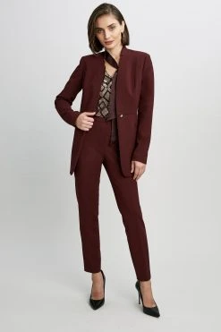 Elie Tahari Slim Fit Blazer