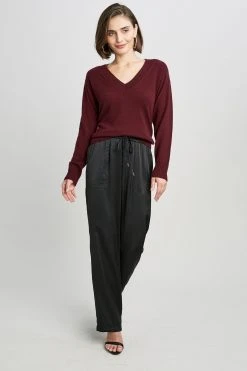 Elie Tahari V-Neck Cashmere Sweater Sweaters